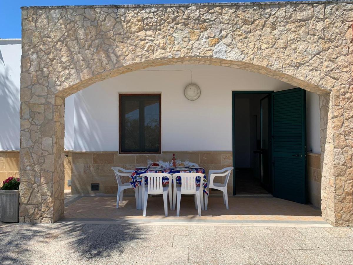 Tenuta Punta Della Suina Villa Gallipoli Exterior photo